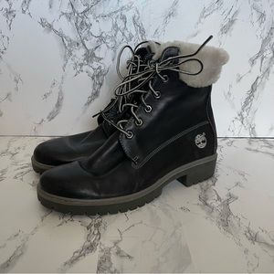 Timberland Leather boots with fur